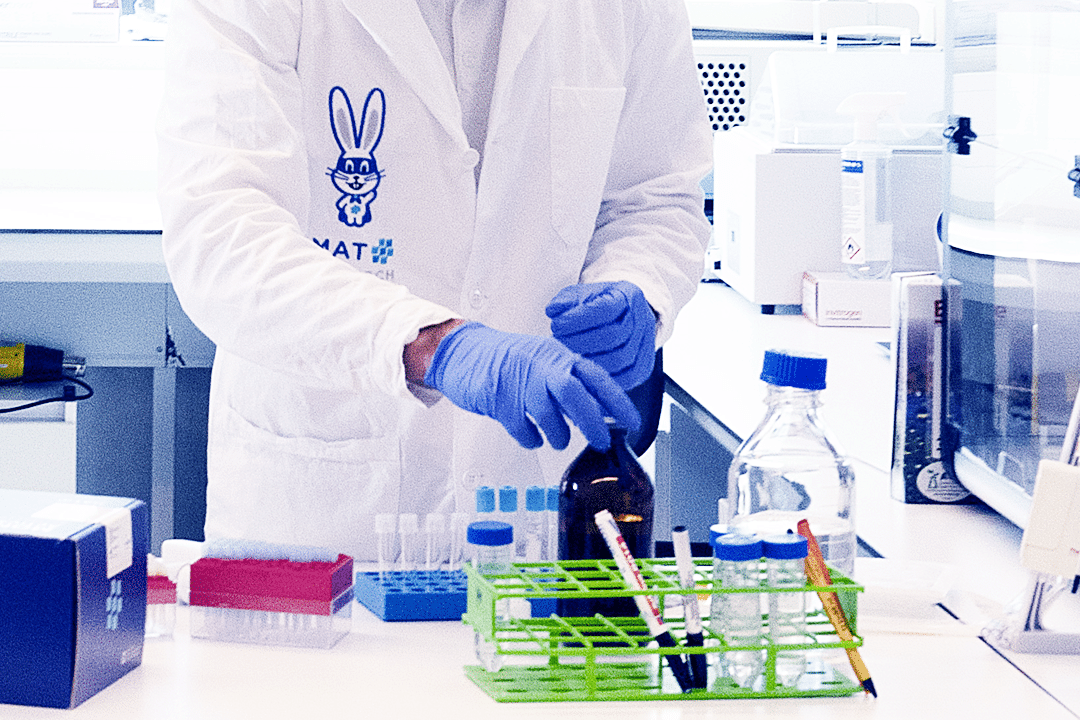 Scientist working in the MAT Research lab.